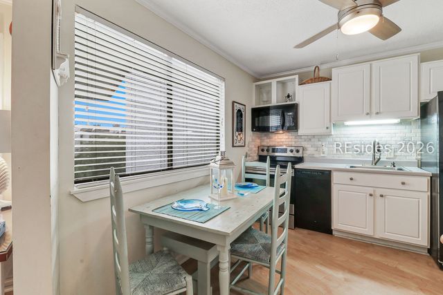 23 S Forest Beach Dr Apt 308, Hilton Head Island, SC 29928