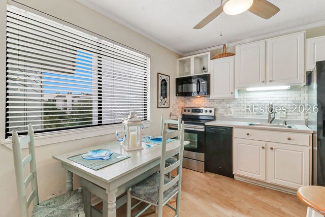 23 S Forest Beach Dr Apt 308, Hilton Head Island, SC 29928