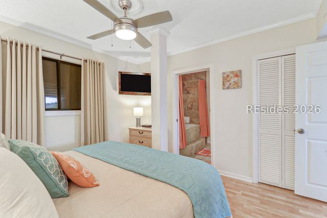 23 S Forest Beach Dr Apt 308, Hilton Head Island, SC 29928