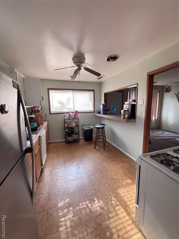 16500 Asbury Park, Detroit, MI 48235