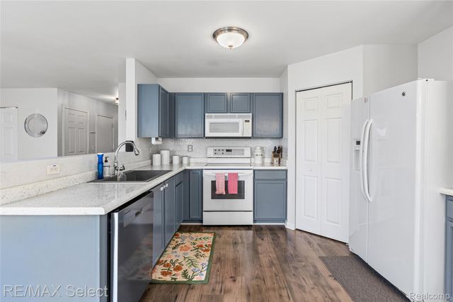 3070 Elk Creek Drive, Clayton Charter Township, MI 48473