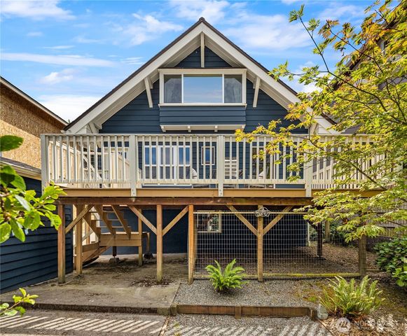 806 N 59th Street, Seattle, WA 98103