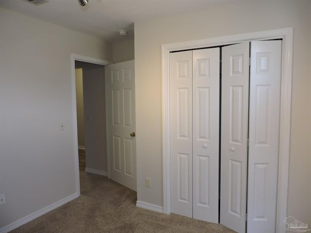 372 Mizzen Ln, Pensacola, FL 32507