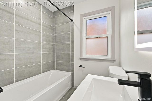 18410 Mark Twain Street, Detroit, MI 48235