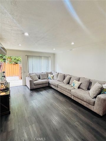 14265 TERRABELLA ST 48, Panorama City, CA 91402