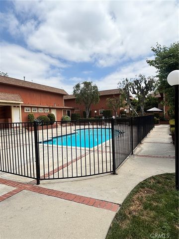14265 TERRABELLA ST 48, Panorama City, CA 91402