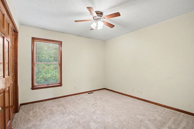 3623 Walnut Park Drive, Alexandria, KY 41001
