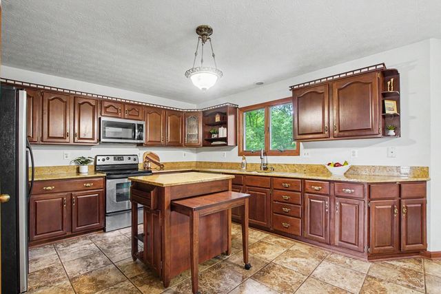 3623 Walnut Park Drive, Alexandria, KY 41001