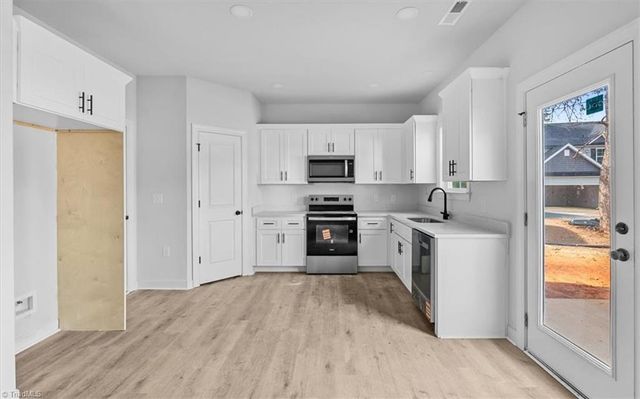 145 Windsong Road, Mocksville, NC 27028