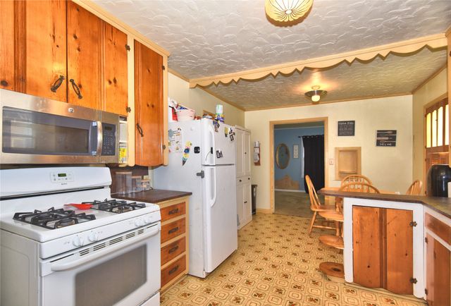 1019 N Wilson Avenue, Sand Springs, OK 74063