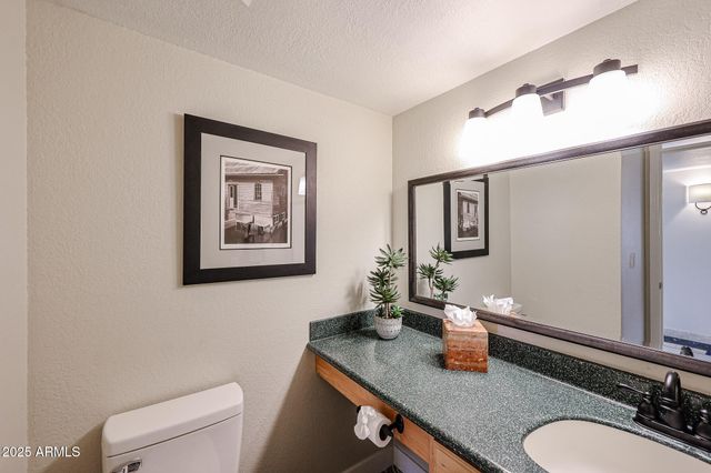 12448 N 76TH Street, Scottsdale, AZ 85260