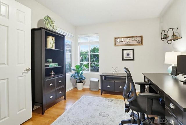 320 Jonah Rd, Escondido, CA 92027