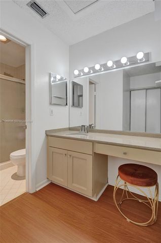 3897 N Carambola Cir N 29127, Coconut Creek, FL 33066