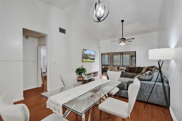 3897 N Carambola Cir N 29127, Coconut Creek, FL 33066