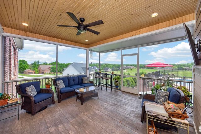 1217 Ballentrace Blvd, Lebanon, TN 37087