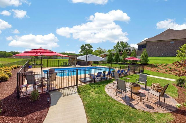 1217 Ballentrace Blvd, Lebanon, TN 37087