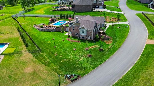 1217 Ballentrace Blvd, Lebanon, TN 37087