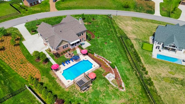 1217 Ballentrace Blvd, Lebanon, TN 37087
