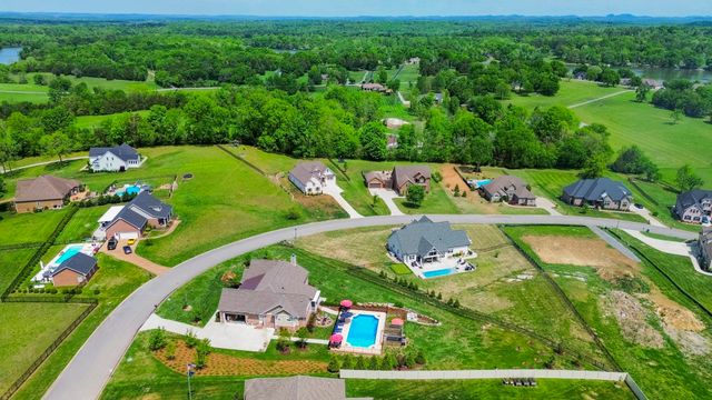 1217 Ballentrace Blvd, Lebanon, TN 37087