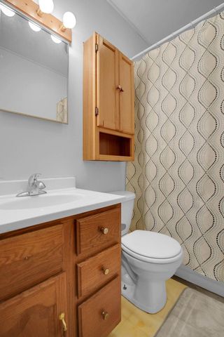 2523 Cedar Heights Drive, Cedar Falls, IA 50613