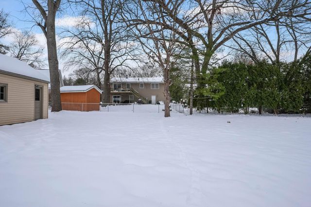 2523 Cedar Heights Drive, Cedar Falls, IA 50613