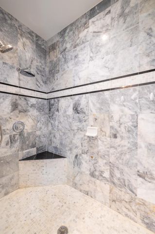 1991 Gulf Street, Crystal Beach, TX 77650