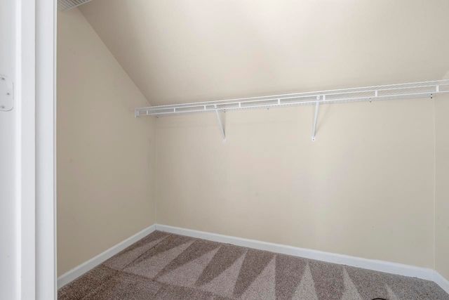 109 6th St. NW, Minot, ND 58703