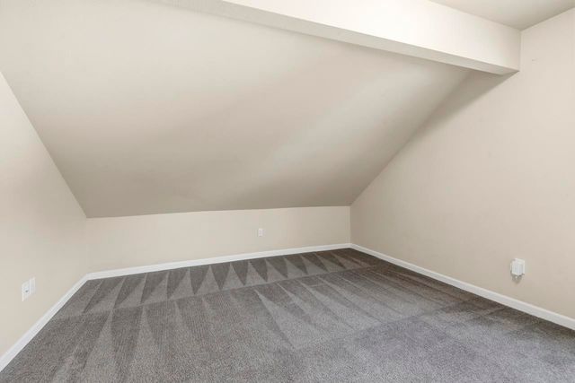 109 6th St. NW, Minot, ND 58703