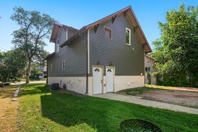 109 6th St. NW, Minot, ND 58703