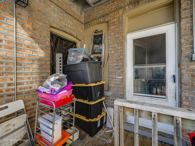 6423 N Leavitt Street, Chicago, IL 60645