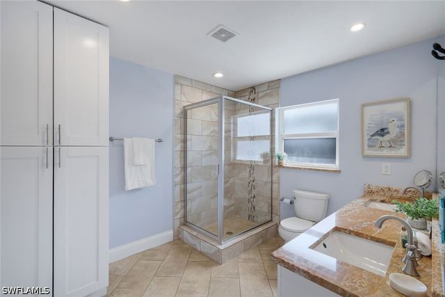 841 107th AVE N, Naples, FL 34108