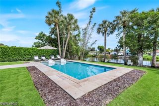 841 107th AVE N, Naples, FL 34108