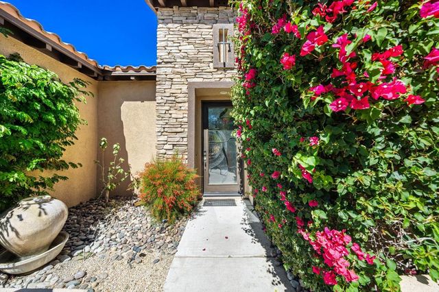 10 Via Santa Velera, Rancho Mirage, CA 92270