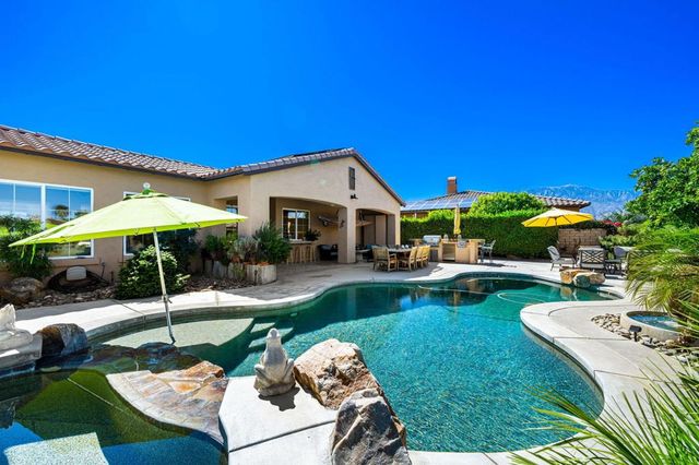 10 Via Santa Velera, Rancho Mirage, CA 92270