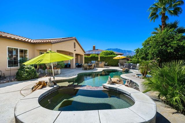 10 Via Santa Velera, Rancho Mirage, CA 92270