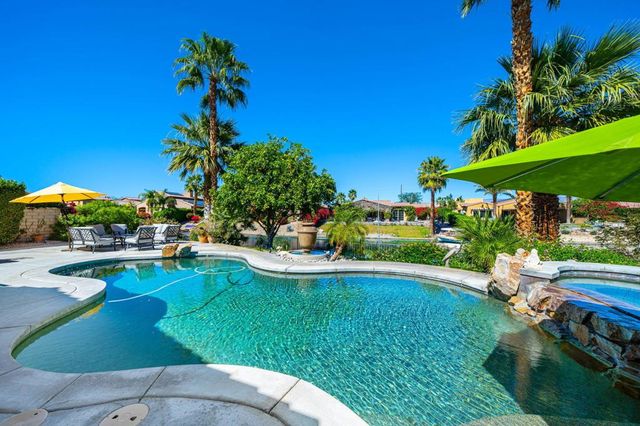 10 Via Santa Velera, Rancho Mirage, CA 92270
