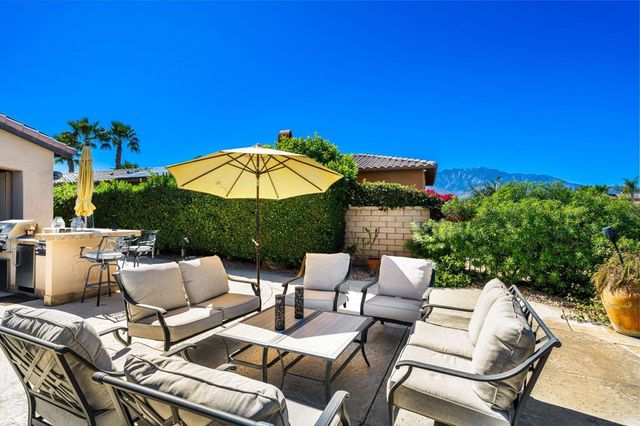 10 Via Santa Velera, Rancho Mirage, CA 92270