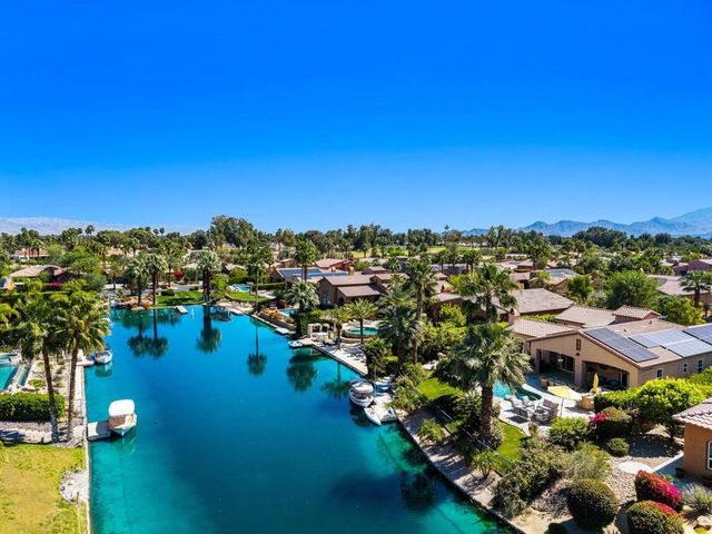 10 Via Santa Velera, Rancho Mirage, CA 92270