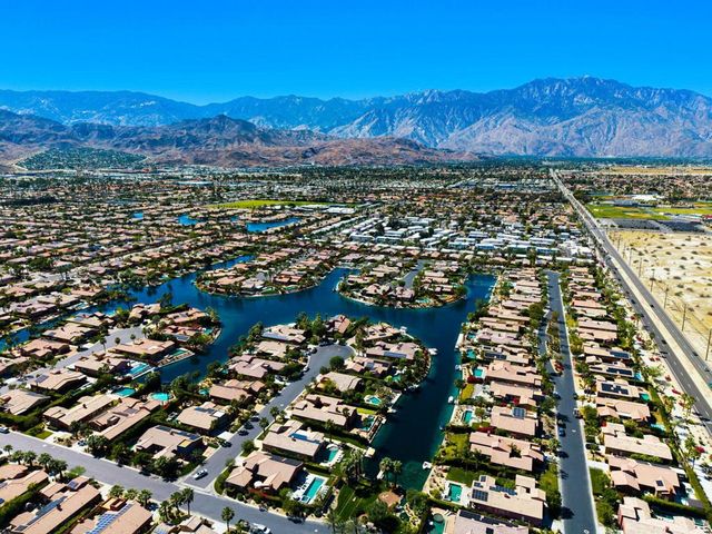 10 Via Santa Velera, Rancho Mirage, CA 92270