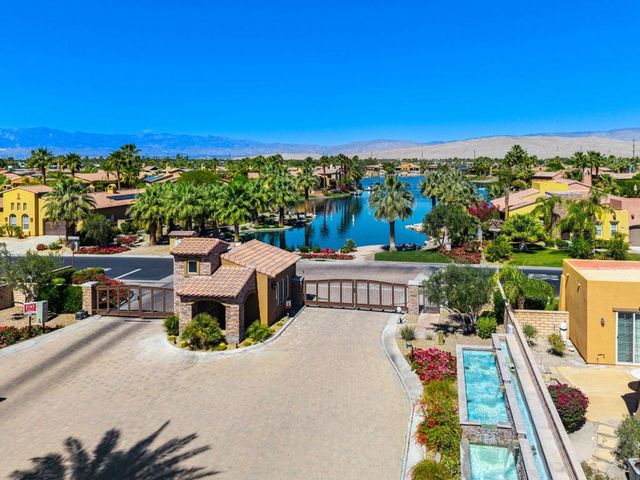 10 Via Santa Velera, Rancho Mirage, CA 92270