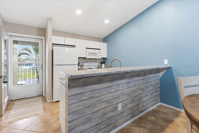 6600 GASPARILLA PINES BOULEVARD 202, Englewood, FL 34224