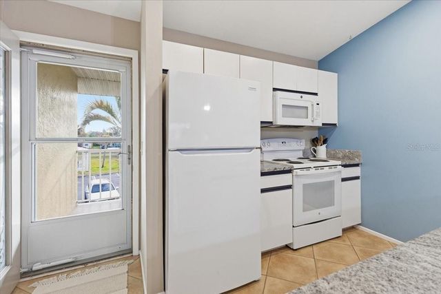 6600 GASPARILLA PINES BOULEVARD 202, Englewood, FL 34224