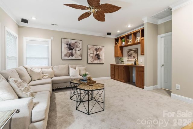 325 Enchanted Drive, Matthews, NC 28104