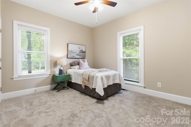 325 Enchanted Drive, Matthews, NC 28104