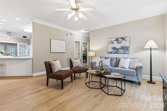 325 Enchanted Drive, Matthews, NC 28104