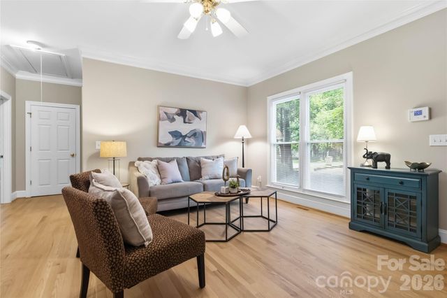 325 Enchanted Drive, Matthews, NC 28104