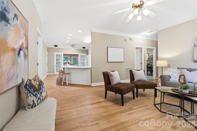 325 Enchanted Drive, Matthews, NC 28104