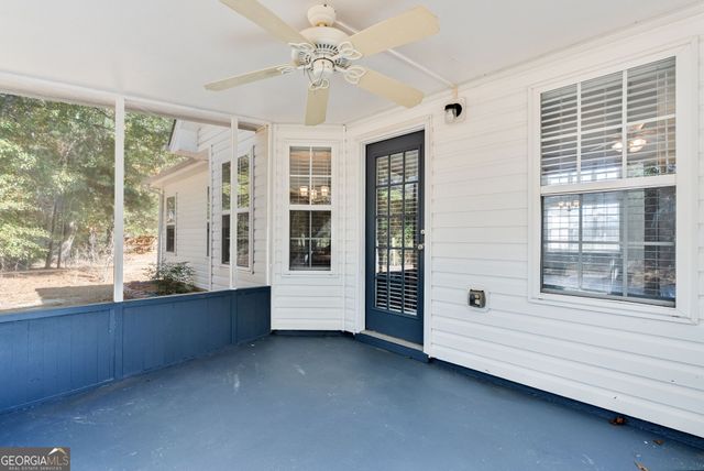 4332 Beaverton Circle, Loganville, GA 30052