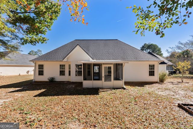 4332 Beaverton Circle, Loganville, GA 30052