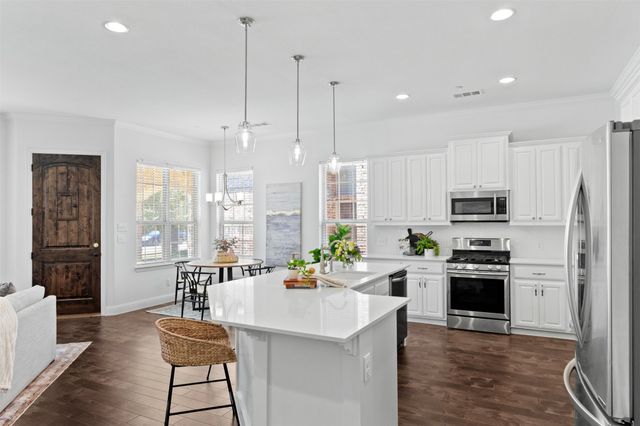 4830 Empire Way, Irving, TX 75038